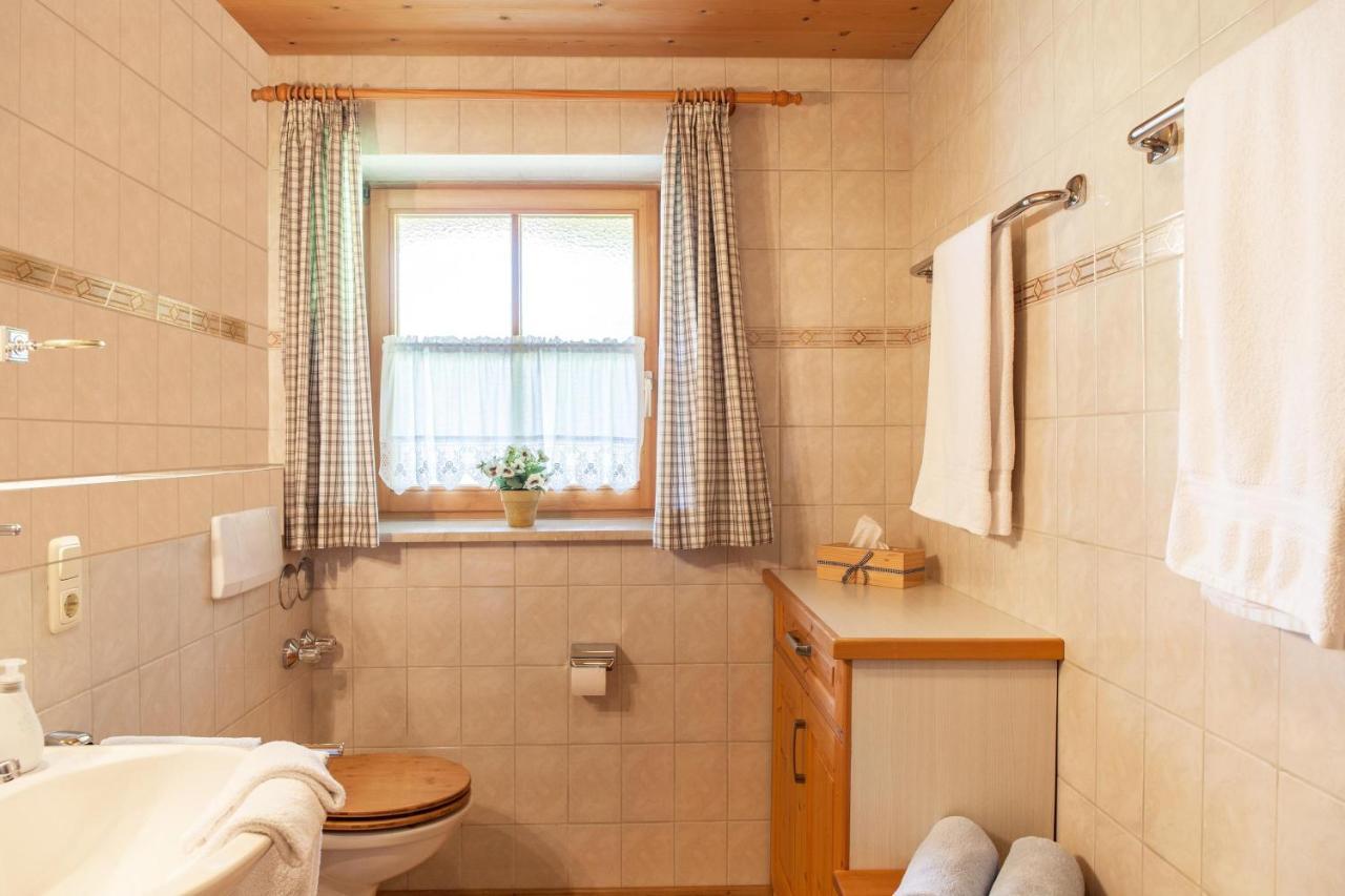Ferienwohnung Alpenrose グライナウ エクステリア 写真