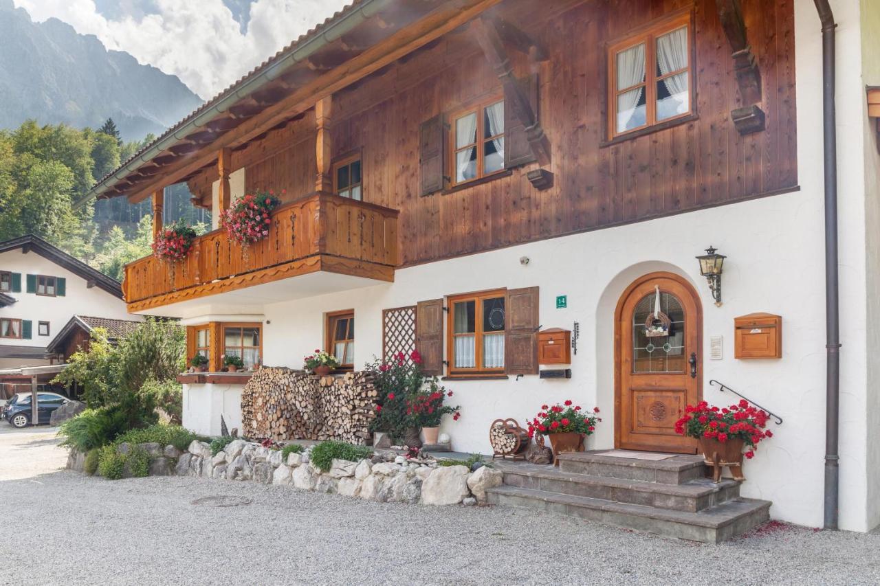 Ferienwohnung Alpenrose グライナウ エクステリア 写真